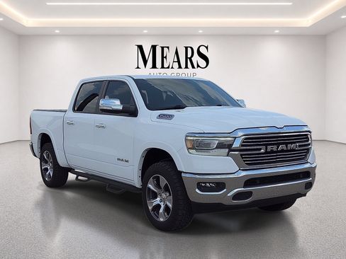 Used 2022 RAM 1500 Laramie AWD/4WD image 7