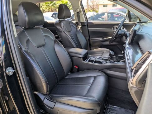 Used 2024 Kia Sorento S image 28