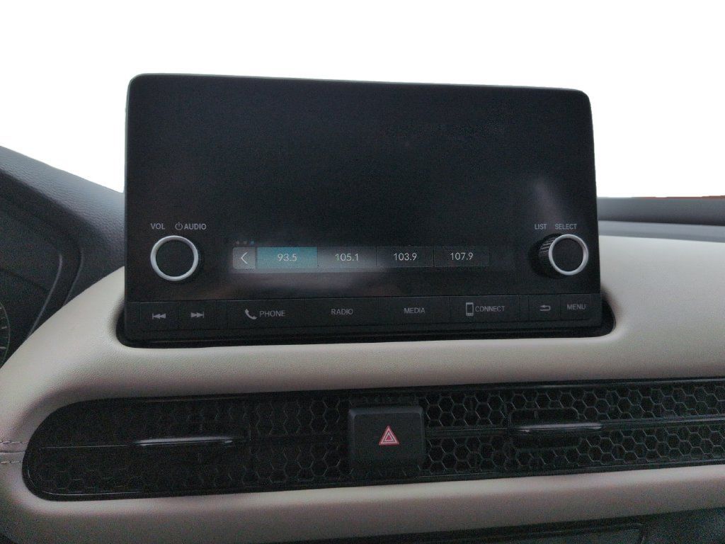 Used 2024 Honda HR-V LX image 13