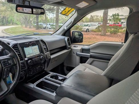 Used 2018 Ford F150 XLT w/ Equipment Group 302A Luxury image 14