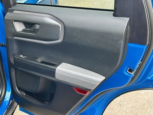 Used 2025 Ford Bronco Sport Badlands image 12