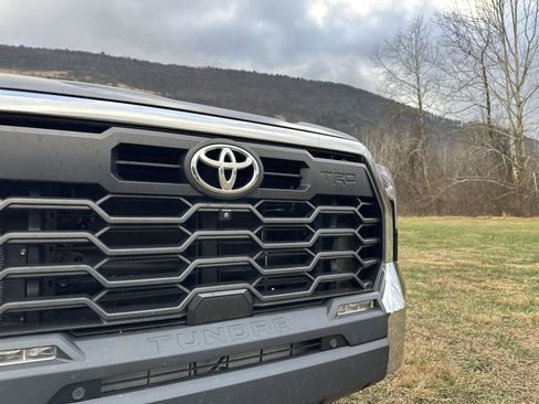 Used 2022 Toyota Tundra SR5 image 3