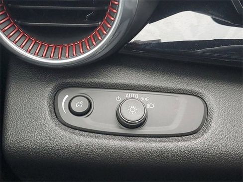 Certified 2025 Chevrolet Trax RS w/ Driver Confidence Package image 18