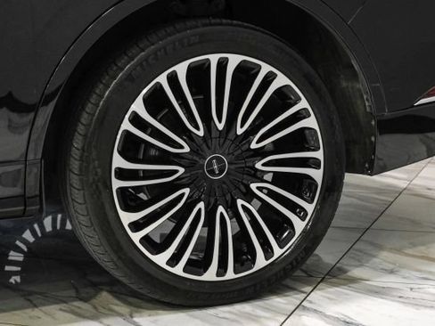 Used 2020 Lincoln Aviator Black Label w/ Class IV Trailer Tow Package AWD/4WD image 55