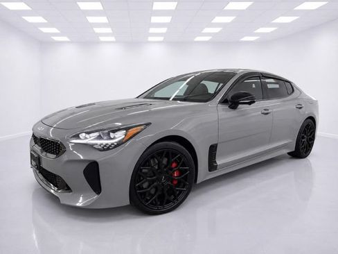 Used 2023 Kia Stinger GT2 AWD/4WD image 8