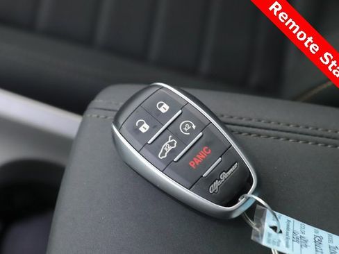 Used 2024 Alfa Romeo Tonale Ti image 3