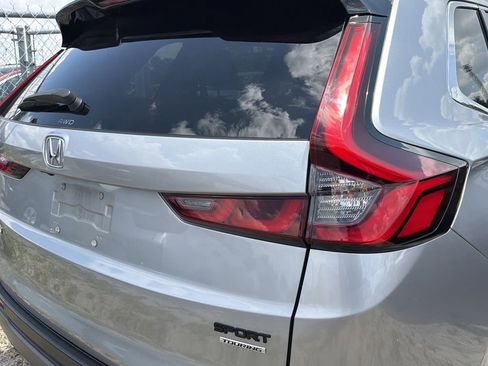 Used 2024 Honda CR-V Sport Touring image 11