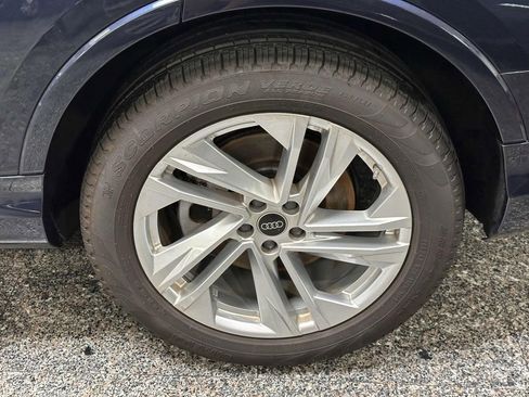 Used 2024 Audi Q7 3.0T Premium image 10