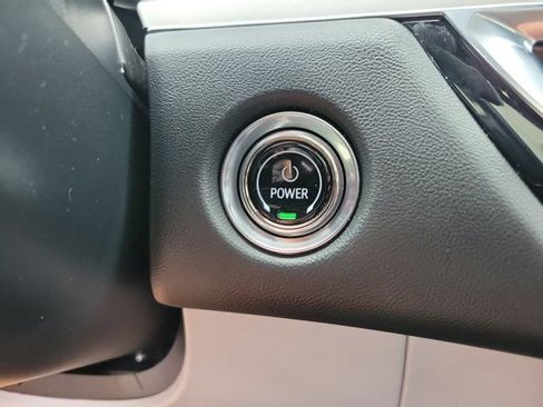 Used 2024 Cadillac Lyriq Luxury RWD image 14