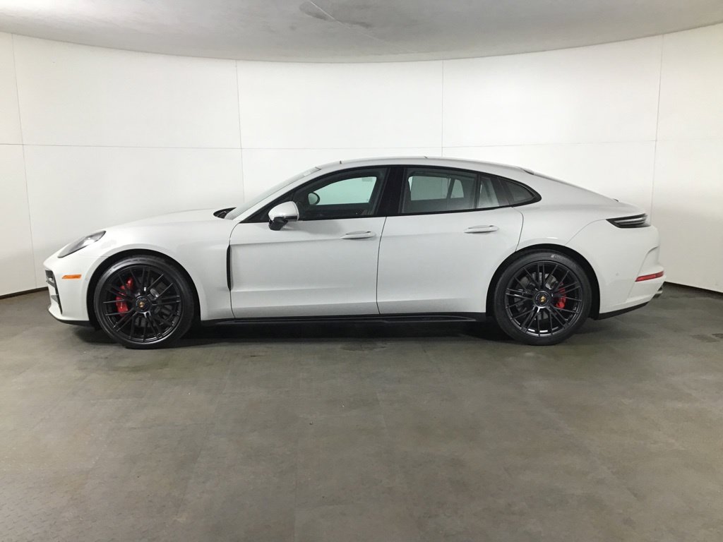 Certified 2026 Porsche Panamera GTS AWD/4WD image 2