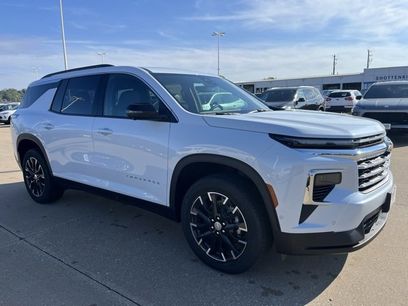 New 2026 Chevrolet Traverse LT w/ Enhanced Driving Package