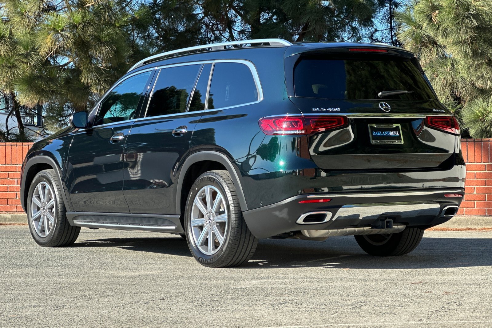 Used 2023 Mercedes-Benz GLS 450 4MATIC image 6