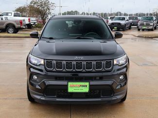 Used 2024 Jeep Compass Latitude video 2