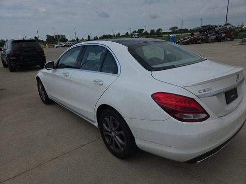 Used 2016 Mercedes-Benz C 300 4MATIC Sedan image 2