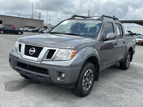 Used 2020 Nissan Frontier PRO-4X w/ Pro-4x Utility Package AWD/4WD image 4
