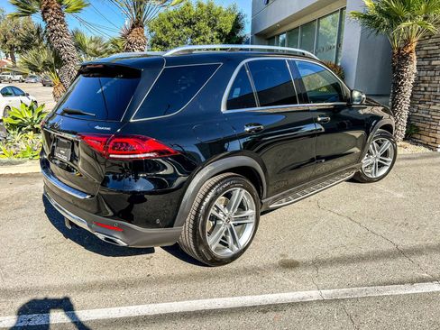 Used 2020 Mercedes-Benz GLE 350 GLE 350 4MATIC Sport Utility 4 image 8