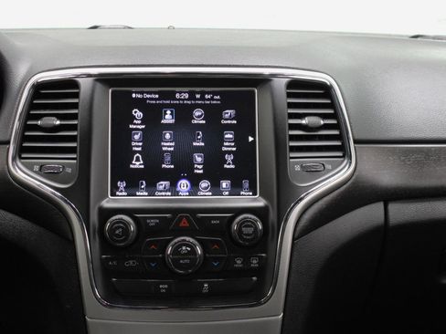 Used 2015 Jeep Grand Cherokee Altitude image 52