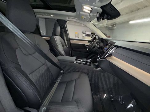 Used 2026 Volvo XC90 B6 Plus AWD/4WD image 14