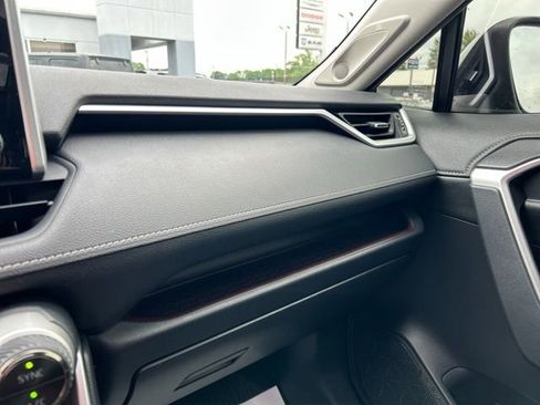 Used 2019 Toyota RAV4 Limited w/ Advanced Technology Package AWD/4WD image 42