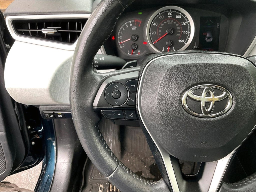 Used 2021 Toyota Corolla SE w/ SE Preferred Package FWD image 23