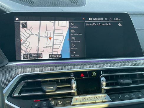 Used 2023 BMW X6 xDrive40i w/ M Sport Package image 21