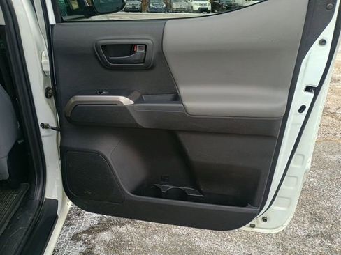 Used 2023 Toyota Tacoma SR5 image 14