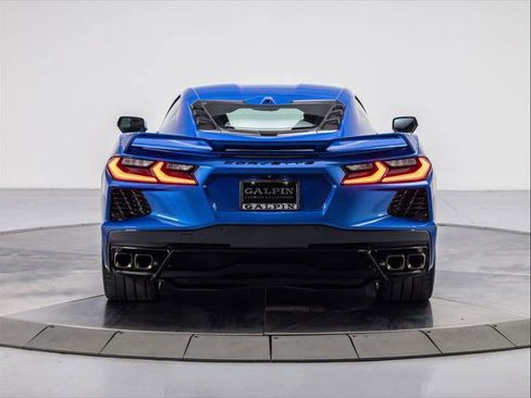 Used 2020 Chevrolet Corvette Stingray Premium Cpe w/ 3LT Preferred Equipment Group image 4