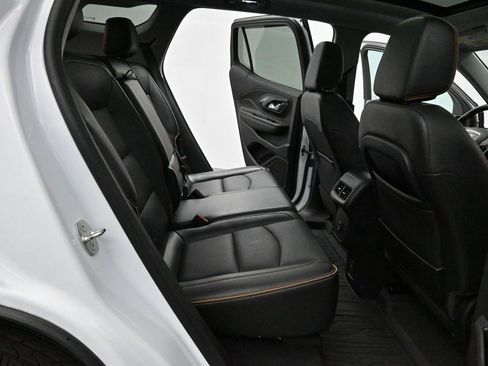 Used 2022 GMC Terrain AT4 AWD/4WD image 37