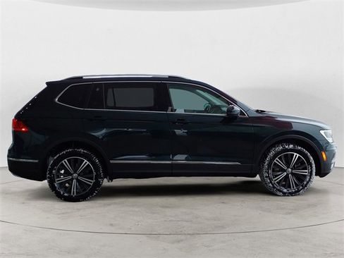 Used 2018 Volkswagen Tiguan SEL image 6