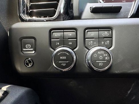 New 2026 GMC Sierra 1500 AT4 w/ AT4 Premium Package AWD/4WD image 35