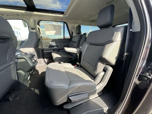 New 2026 Ford Expedition Max Active image 25