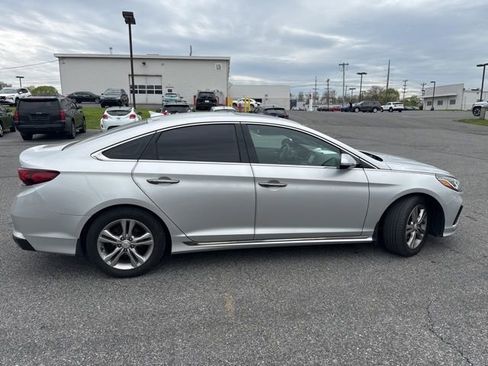 Used 2018 Hyundai Sonata Sport image 7