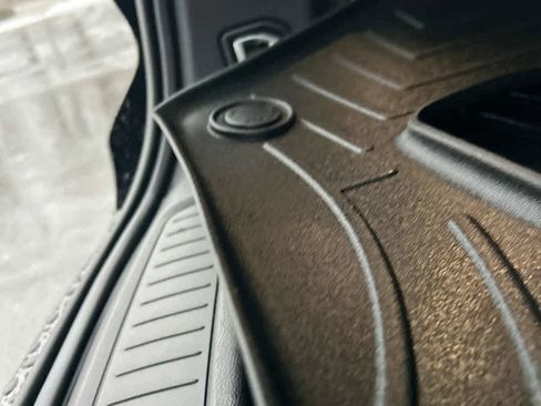 Used 2021 Jeep Grand Cherokee L Limited image 55