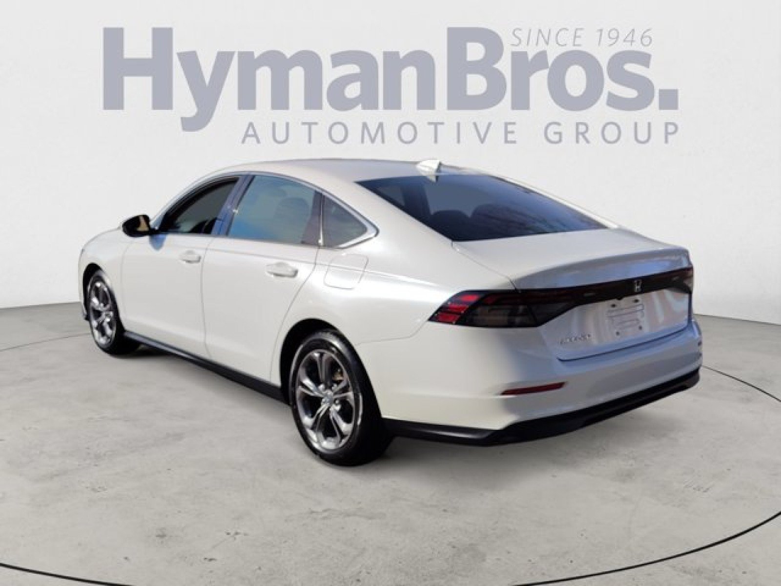 Used 2023 Honda Accord EX image 5