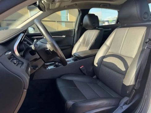 Used 2014 Chevrolet Impala LT w/ Convenience Package image 12