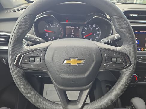 Certified 2023 Chevrolet TrailBlazer LT FWD image 14