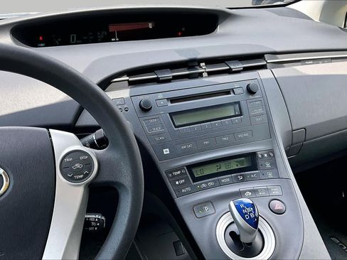 Used 2011 Toyota Prius Three FWD image 6