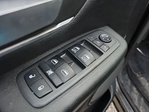 Used 2019 RAM 1500 Big Horn image 13