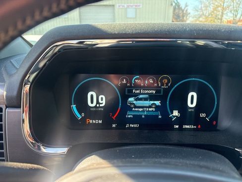 Used 2022 Ford F150 Lariat w/ Max Trailer Tow Package image 24