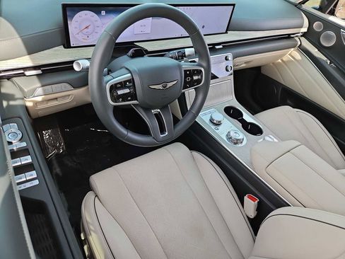 Used 2025 Genesis GV80 3.5T Advanced image 10