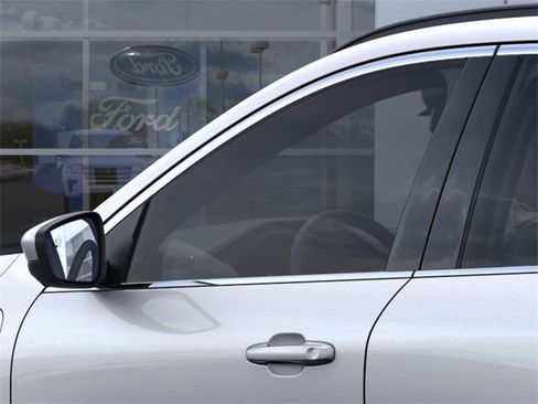 New 2024 Ford Escape SE w/ PHEV Premium Package image 38