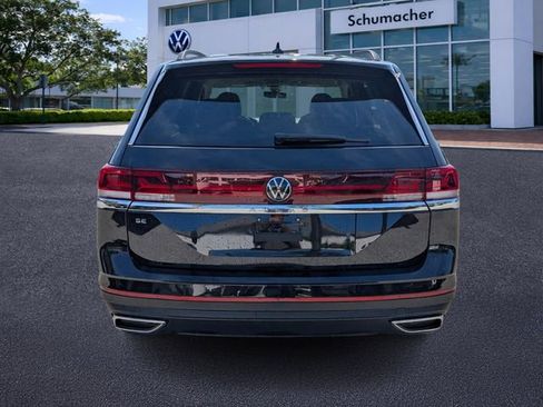 New 2026 Volkswagen Atlas SE image 6