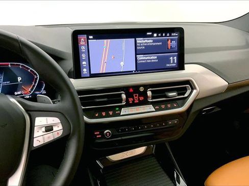 Certified 2023 BMW X3 xDrive30i w/ Premium Package image 5