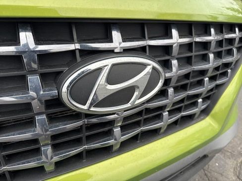 Used 2022 Hyundai Venue SEL image 27