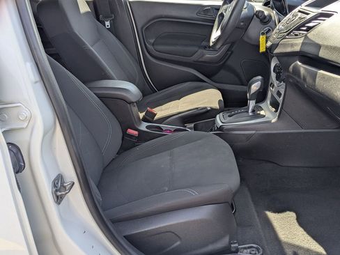 Used 2018 Ford Fiesta SE FWD image 24