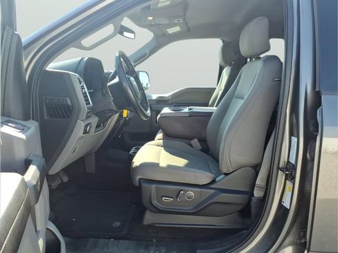Used 2016 Ford F150 XLT w/ Equipment Group 302A Luxury AWD/4WD image 13