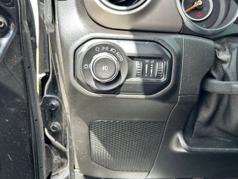 Used 2020 Jeep Wrangler Unlimited Sport S AWD/4WD image 26