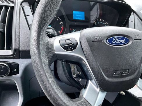 Used 2018 Ford Transit 250 130 Low Roof w/ Exterior Upgrade Package RWD image 11