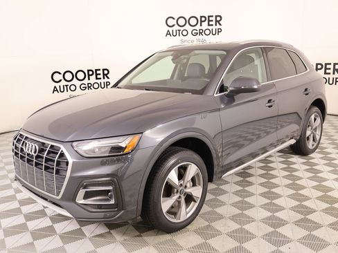 Used 2023 Audi Q5 2.0T Premium w/ Convenience Package image 10