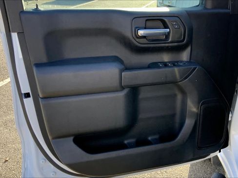 Used 2022 Chevrolet Silverado 1500 Custom w/ Safety Confidence Package image 21
